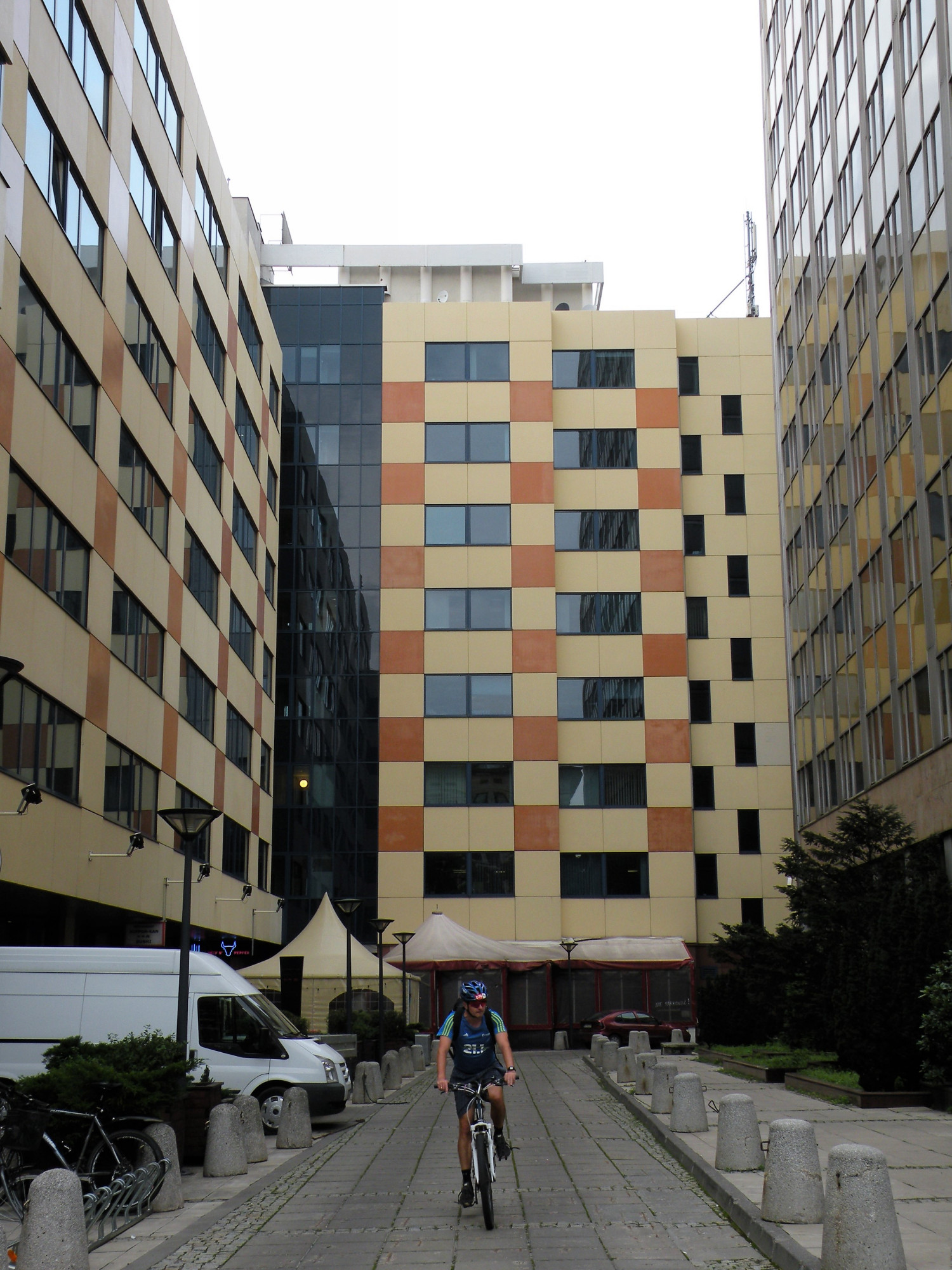 Zdjęcie architektury budynku Roma Office Center